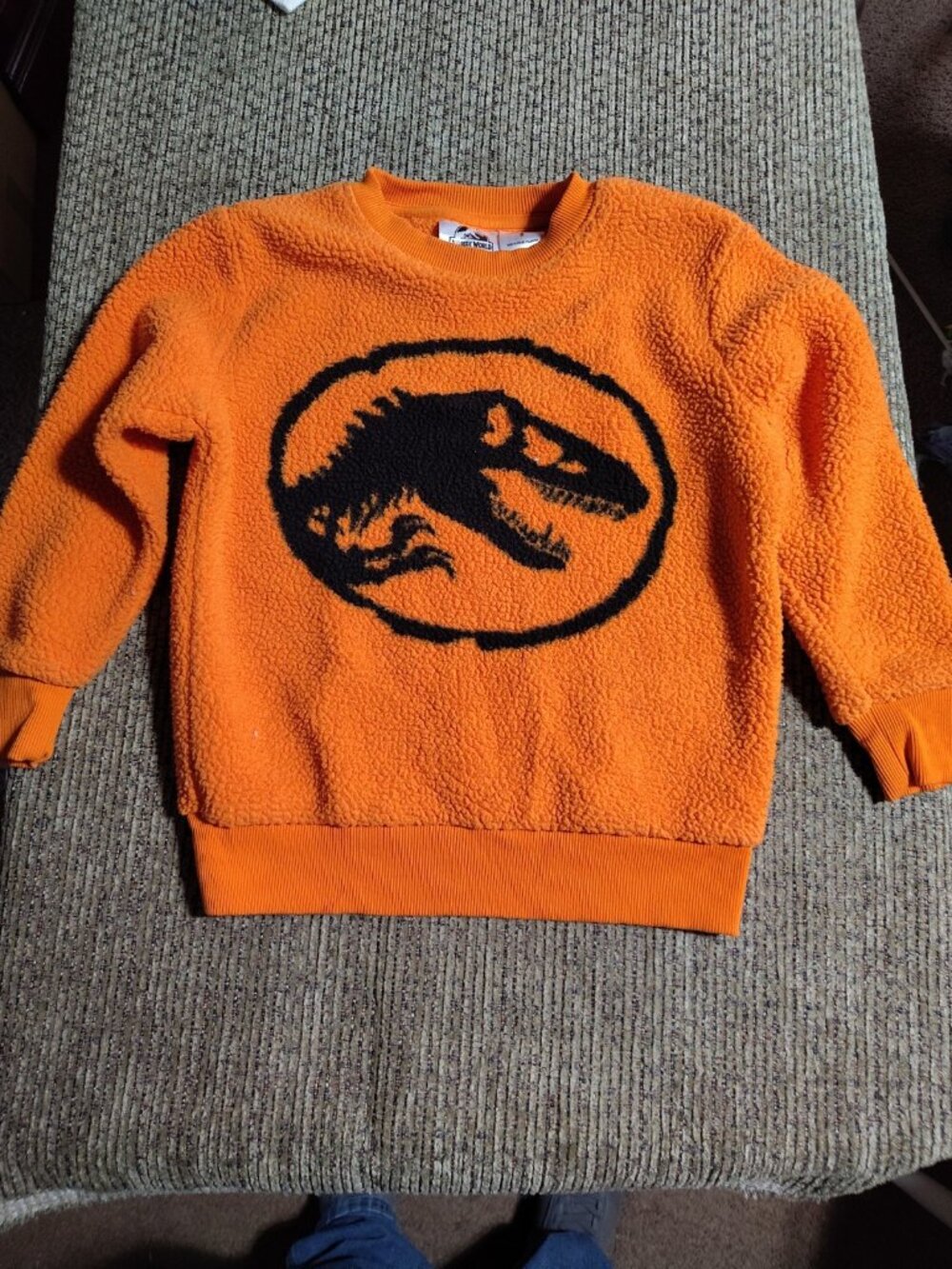 Jurassic World Fleece Sweater Boys 8 Orange Long Sleeves Halloween Sweatshirt